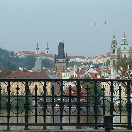 Nice Apartments Prague Exterior photo